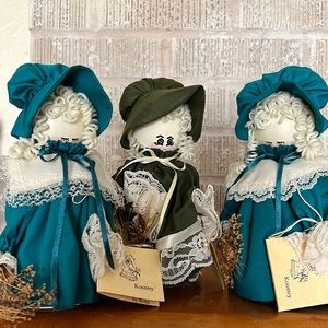 Set of three, little dolls, handmade from gourds, fragile, 8”